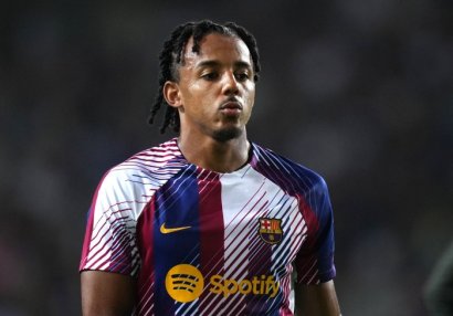 "Barselona" fransalı futbolçu ilə anlaşdı