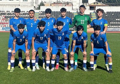 AÇ: U-17 son sınağına çıxır