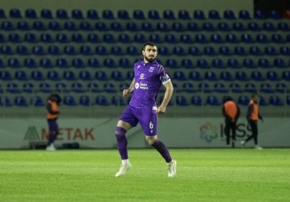"Sumqayıt"ın kapitanı karyerasını bitirir - RƏSMİ
