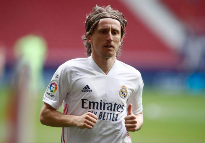 "Real Madrid"in Modriçi kiminlə əvəzləyəcəyi bilindi