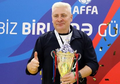 Çempion baş məşqçi ilə yeni müqavilə imzalandı
