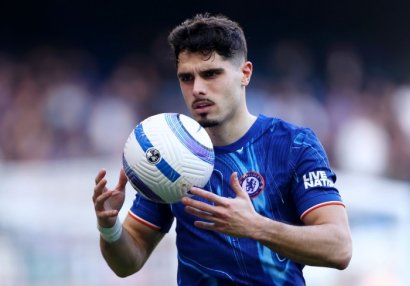 "İndi oynadığım futboldan həqiqətən razıyam" - "Çelsi"nin vingeri