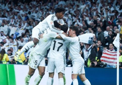 "Real Madrid" Vinisiusla bağlı qərarını verdi
