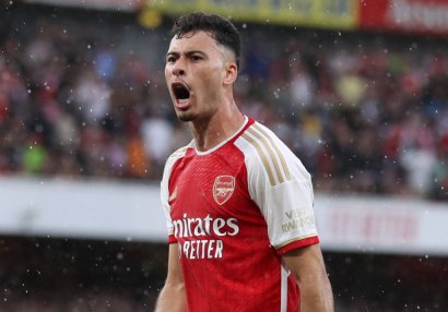 "Bayern Münhen" "Arsenal"ın forvardına elçi düşdü