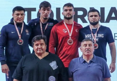 Azərbaycan güləşçiləri Türkiyədəki turniri 8 medalla başa vurdular