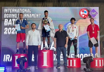 Azərbaycan boksçusu beynəlxalq turnirdə gümüş medal qazandı