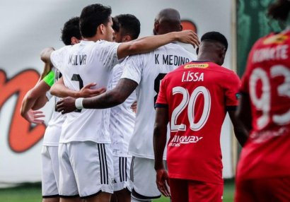 "Qarabağ" "Zirə"yə böyük hesabla qalib gəldi