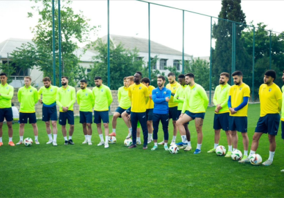 "Kəpəz" yalnız bir futbolçunu saxlamaq istəyib