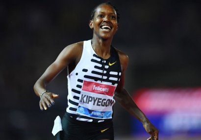 Kipyeqon dünya rekordunu yenilədi