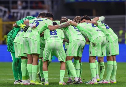 "Barselona" Almaniya çempionunun 2 oyunçusuna elçi düşdü