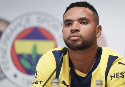 "Fənərbağça"nın ulduzu 3 klubdan təklif aldı
