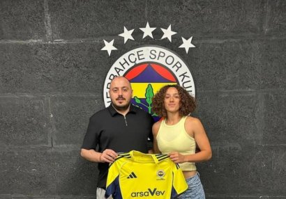 Azərbaycan millisinin üzvü "Fənərbağça"ya transfer olundu