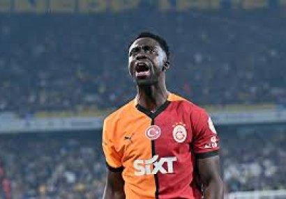 "Qalatasaray" Davinson Sançezin transfer dəyərini müəyyənləşdirib - MƏBLƏĞ