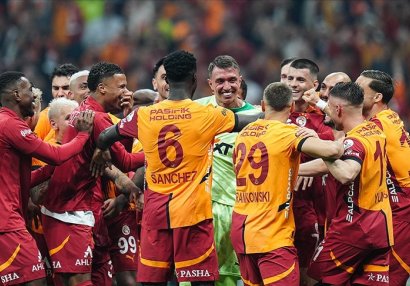 "Qalatasaray"da hədəf 1,5 milyon...