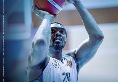 "Neftçi" ABŞ-li basketbolçu ilə müqavilə yenilədi
