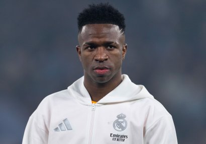 "Real Madrid" Vinisiusu satışa çıxarır - Məbləğ dodaq uçuqlatdı