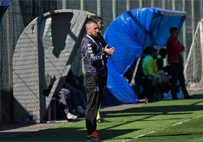 İki klubun təklifini geri çevirən futbolçu Vüqar Nadirovun komandasına keçdi