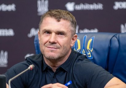 "Santuşun Azərbaycan millisindən ayrılması bizim hazırlığımıza da təsir edəcək" - Rebrov