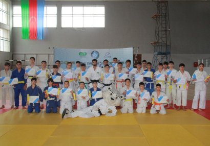 Ağdamda cüdo üzrə kəmər dərəcələri imtahanı keçirilib