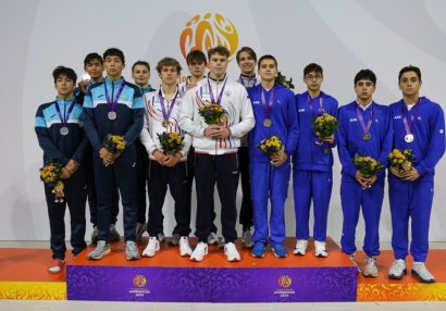 Azərbaycan üzgüçülərindən III MDB Oyunlarında daha bir medal