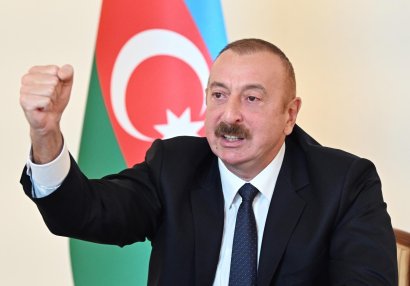 Prezident İlham Əliyev "Qarabağ"ı təbrik etdi