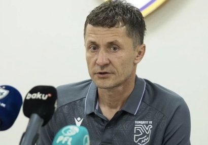 "Mən futbolçularımdan razıyam" -Saşa İliç