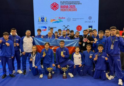 Azərbaycan boksçuları AÇ-də 8 medal qazandılar