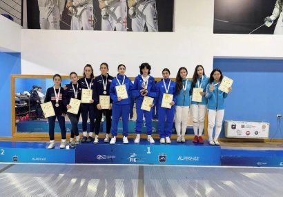 Azərbaycanın yeniyetmə sablyaçılarından 4 medal
