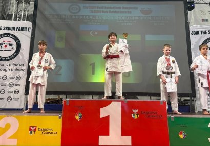 Karateçilərimiz Polşada 8 medal qazandılar