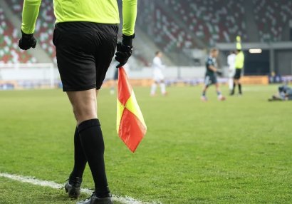 Hakimlər və futbolçular mərc oyunlarında? - Araşdırma başladı