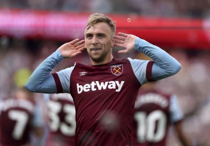 Cared Bouven &ldquo;Tottenhem&rdquo;in transfer hədəfində