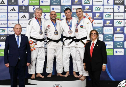 Mövlud Mirəliyev dünya çempionatında qızıl medal qazandı