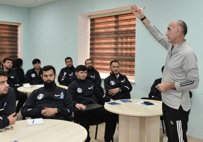 C kateqoriyalı məşqçi kursunun 3-cü mərhələsi keçirilir