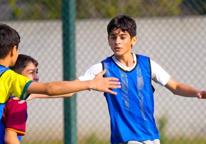 Salyanda &ldquo;Məktəbli Kuboku&rdquo; start götürdü