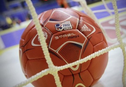 Həndbol üzrə Azərbaycan çempionatında I turun növbəti oyunları keçirildi
