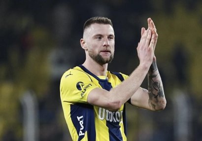 "Fənərbağça"nın ulduzuna İtaliya nəhəngindən təklif - Cavab nə oldu?
