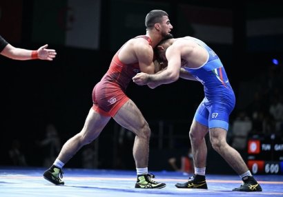 İslamiada: Azərbaycan güləşçisi gümüş medal qazandı