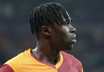 "Qalatasaray"ın ulduzu Premyer Liqa yolunda