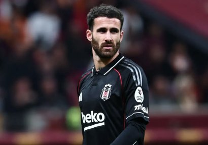 &ldquo;Beşiktaş&rdquo;da kritik dönəm: Rafa Silva qərarını bildirdi