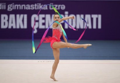 Bədii gimnastika üzrə Bakı çempionatına yekun vuruldu
