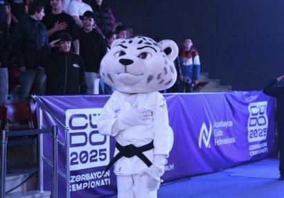 Qadın və kişi cüdoçular arasında Azərbaycan çempionatının açılış mərasimi baş tutdu