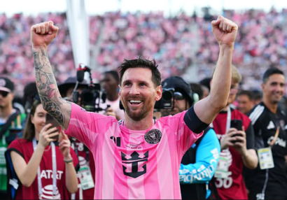 Messi karyerasının 48-ci kubokunu qazandı