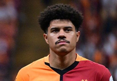 "Qalatasaray"ın ulduzu İngiltərə yolunda