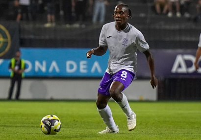"Şamaxı"nın futbolçusu Afrika Millətlər Kubokunun oyunları üçün milliyə çağırıldı