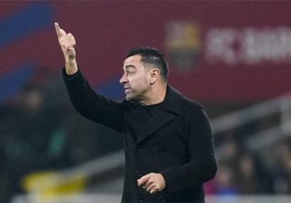 Xavi İngiltərə yolunda - O, eyni vaxtda 2 klubla danışıq aparır