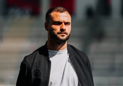 Şmitt "Qarabağ"a meydan oxudu: "Müdafiə haqda çox düşünməyəcəyik"