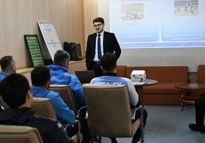 Azərbaycan klubunun üzvləri üçün danışılmış oyunlarla bağlı maarifləndirici sessiya təşkil olundu