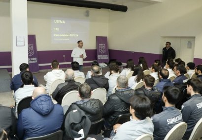 "Sumqayıt" komandasına oyun qaydaları ilə bağlı seminar keçirildi