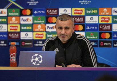 Qurban Qurbanov: "Qarabağ" Çempionlar Liqasında pley-offa çıxmağı haqq edirdi"