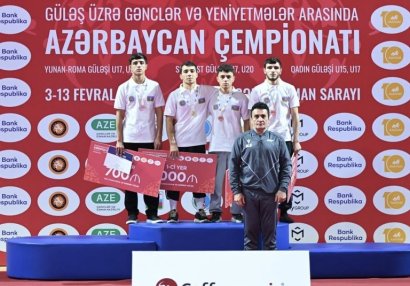 Güləş üzrə Azərbaycan çempionatının ilk qalibləri müəyyənləşdi